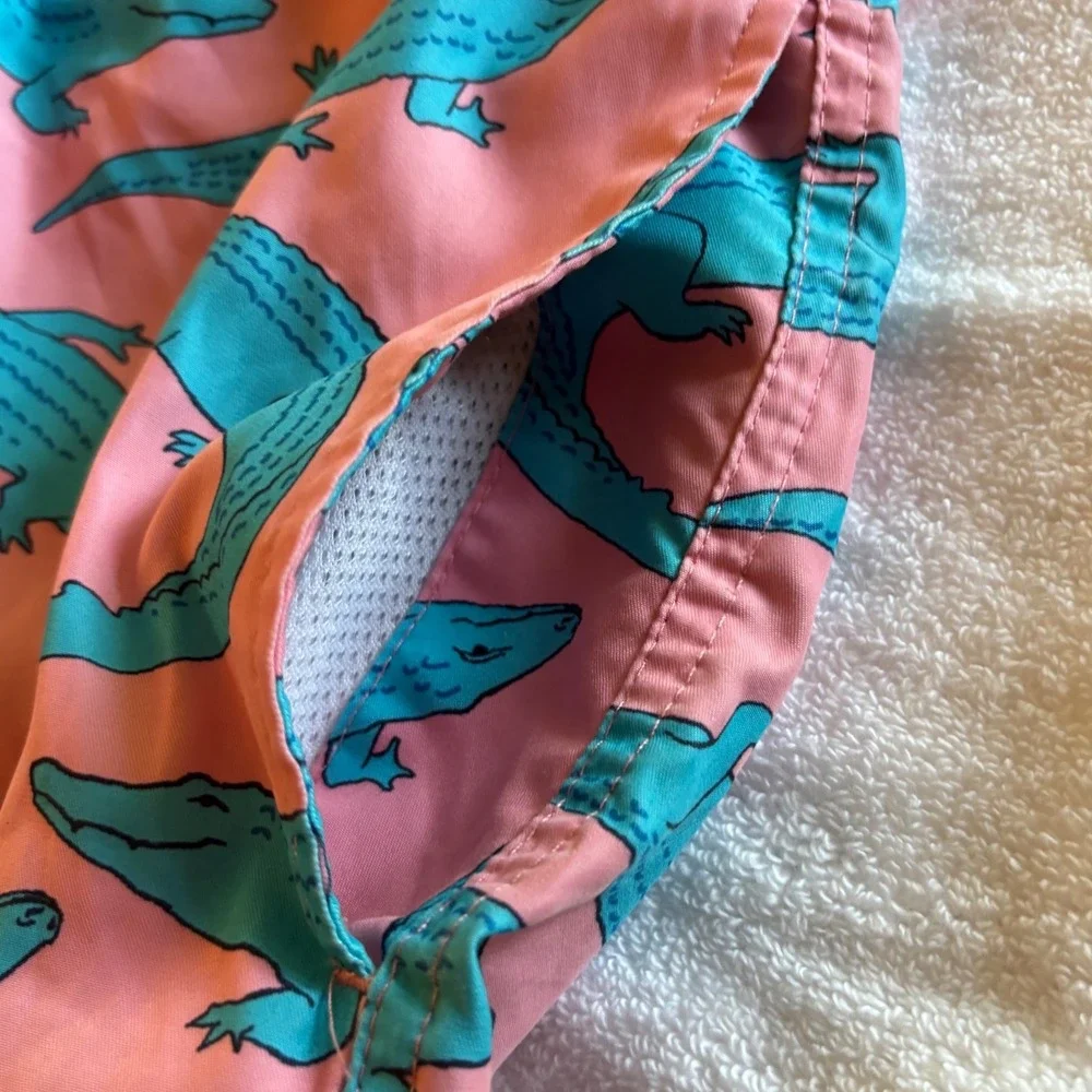 Club Room Mens Alligator Swim Trunks Large Pink Teal‎ Elastic Waist Pockets